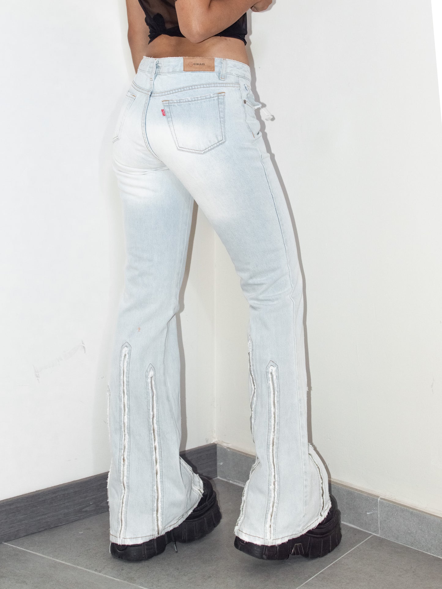 Y2k Deadstock Vintage Light Blue Flared Mid Rise Jeans with Bottom Zipper Details - Size M