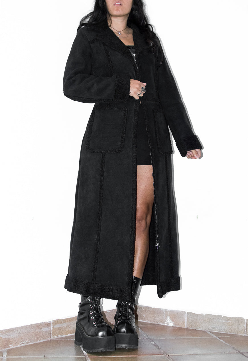 Vintage Long Zip Through Shearling Black Coat