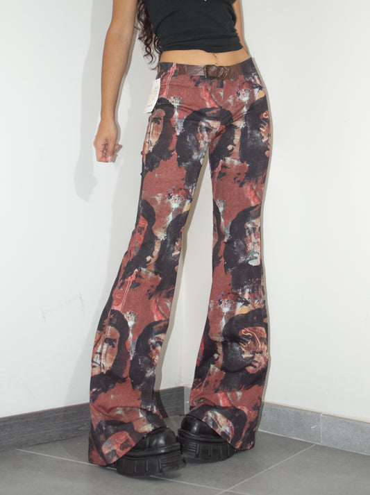 Vintage 2000s Collectible Che Guevara All Over Graphic Print Flared Jeans with Belt - Size L