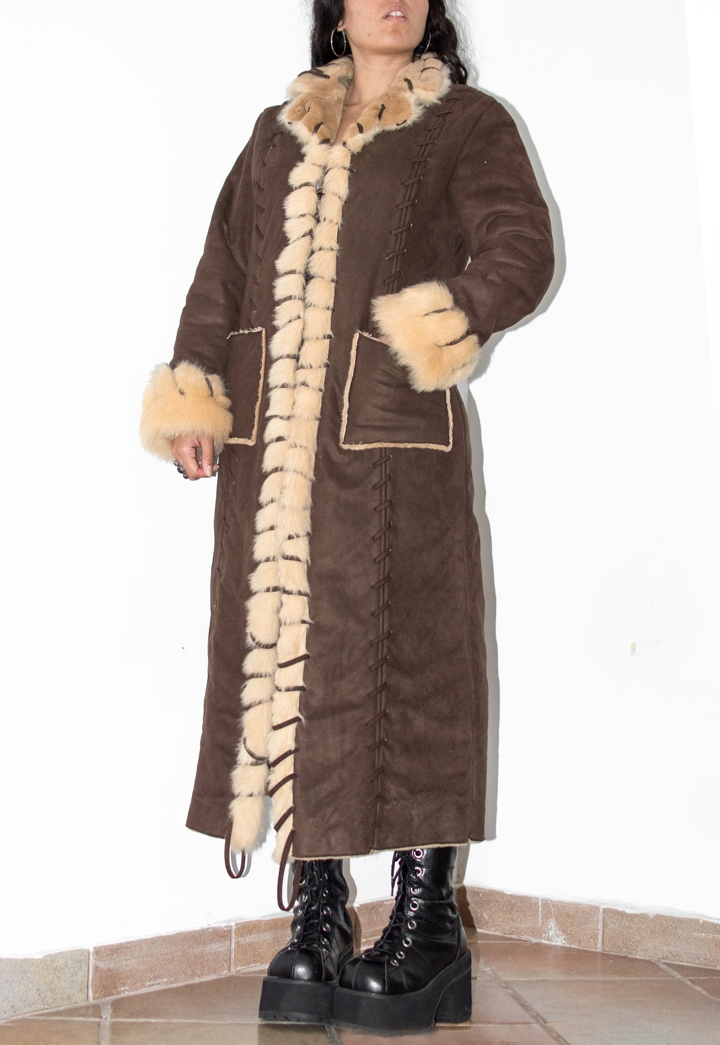 Vintage Long Fur Trim Coat in Brown