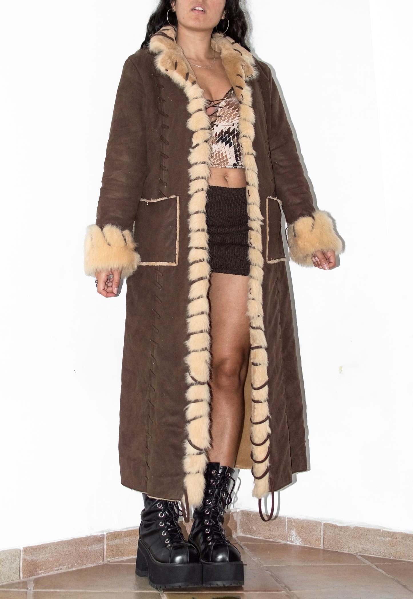 Vintage Long Fur Trim Coat in Brown