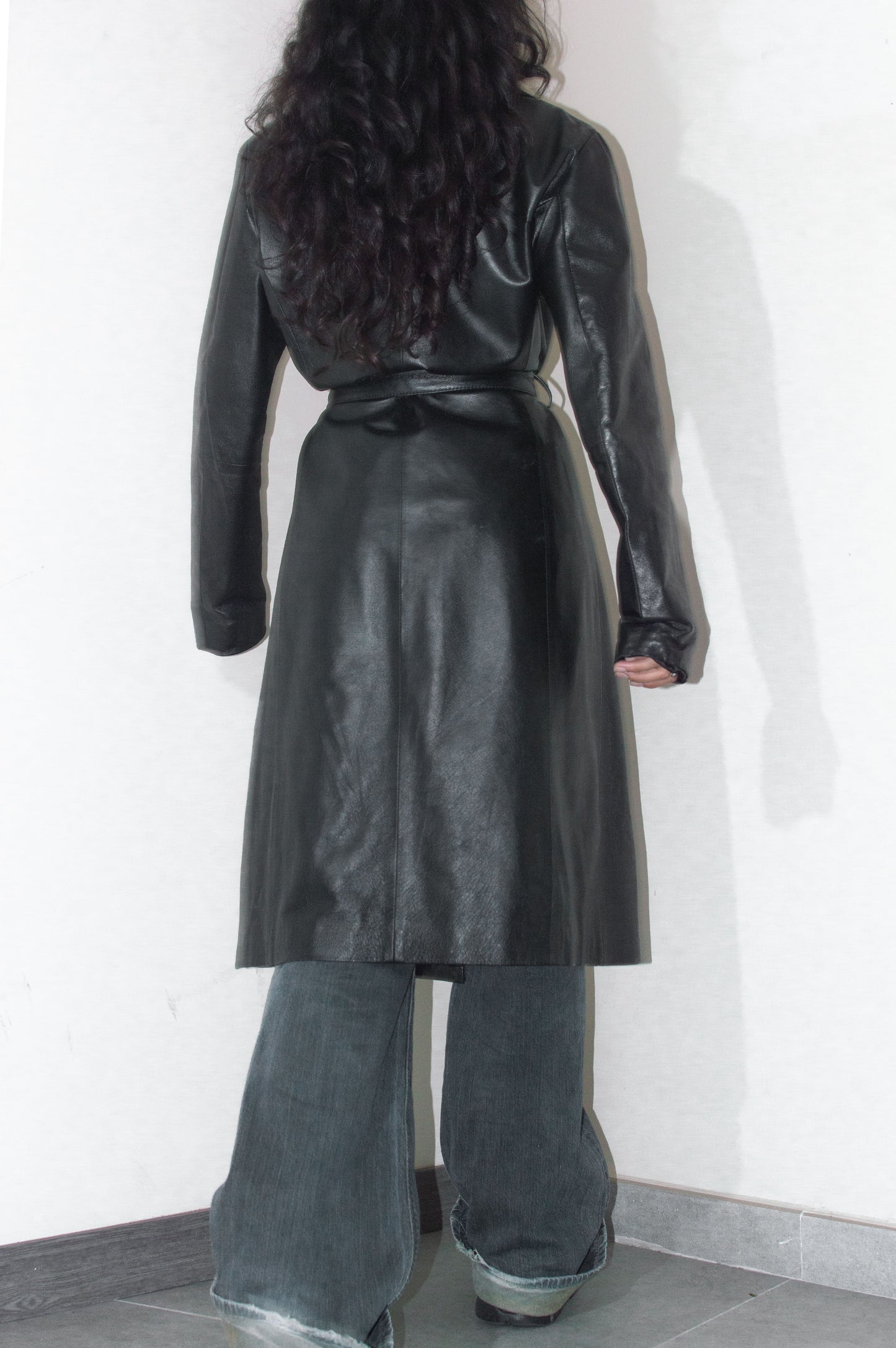 Vintage 90s Long Real Leather Trench Coat with Belt - Size L