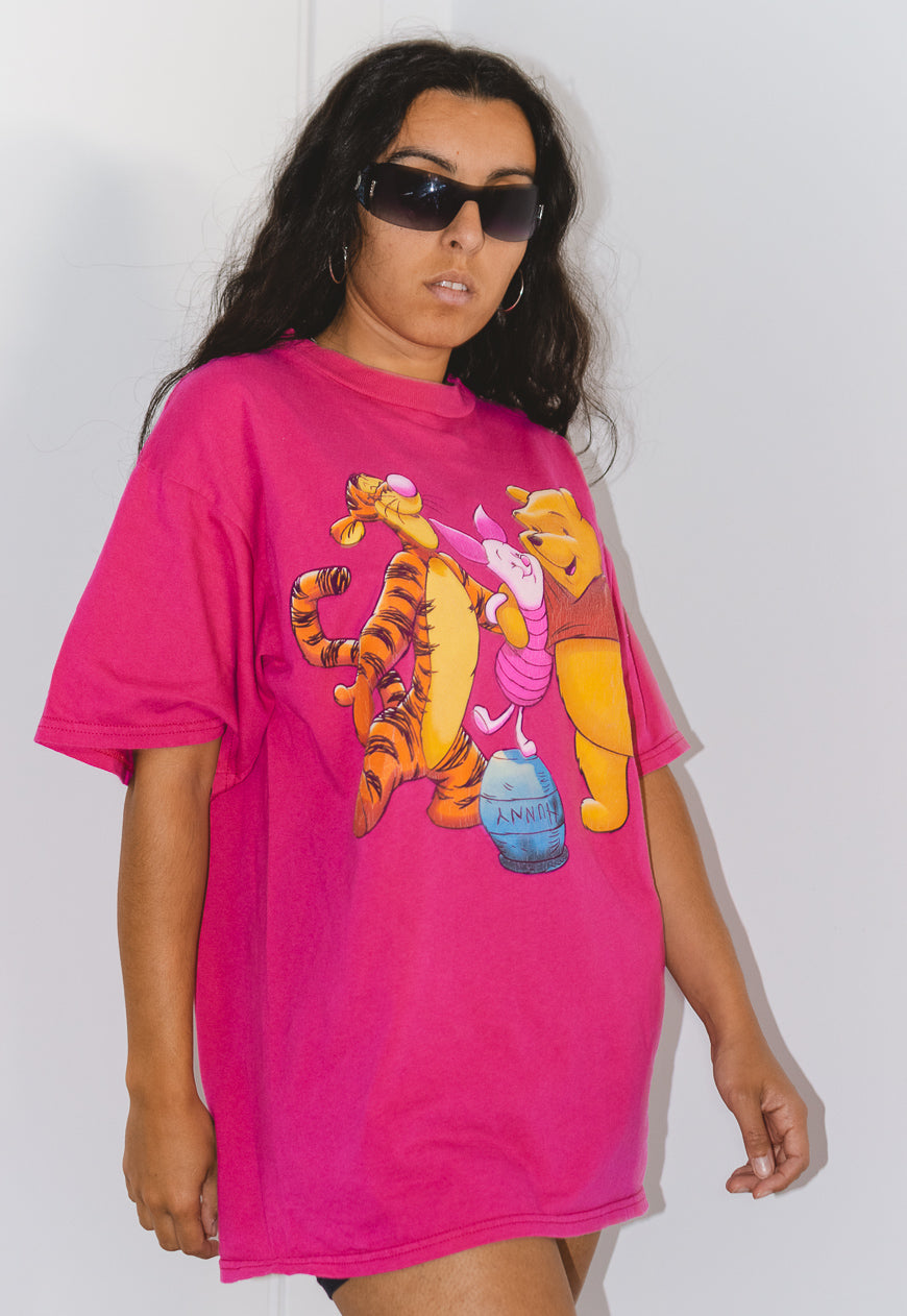 Vintage 90s Winnie the pooh Disney Cartoon Tshirt