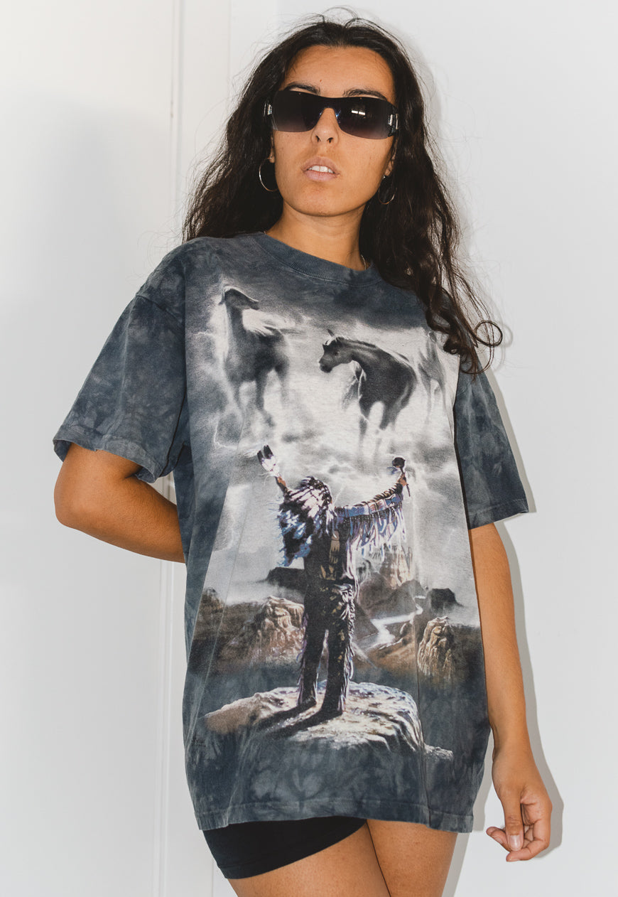 Vintage 90s Tie Dye Amerindian Printed Graphic Tshirt