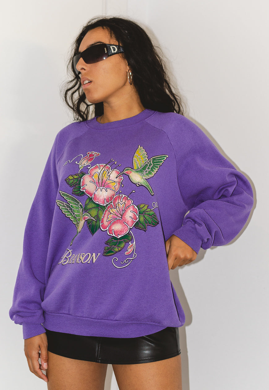 Vintage 90s Crew Neck Flower Botanical Graphic Sweatshirt in Purple