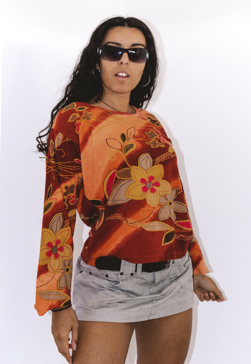 Vintage Long Sleeves Graphic Floral Tshirt