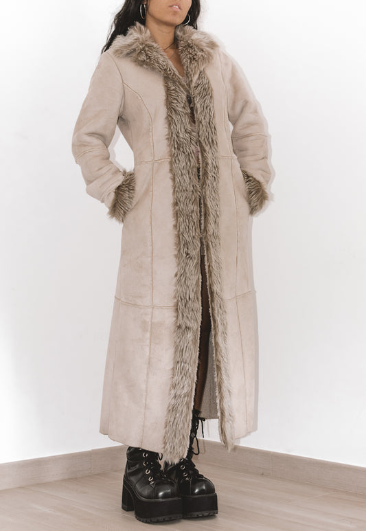 Vintage Creamy Longline Shearling Coat